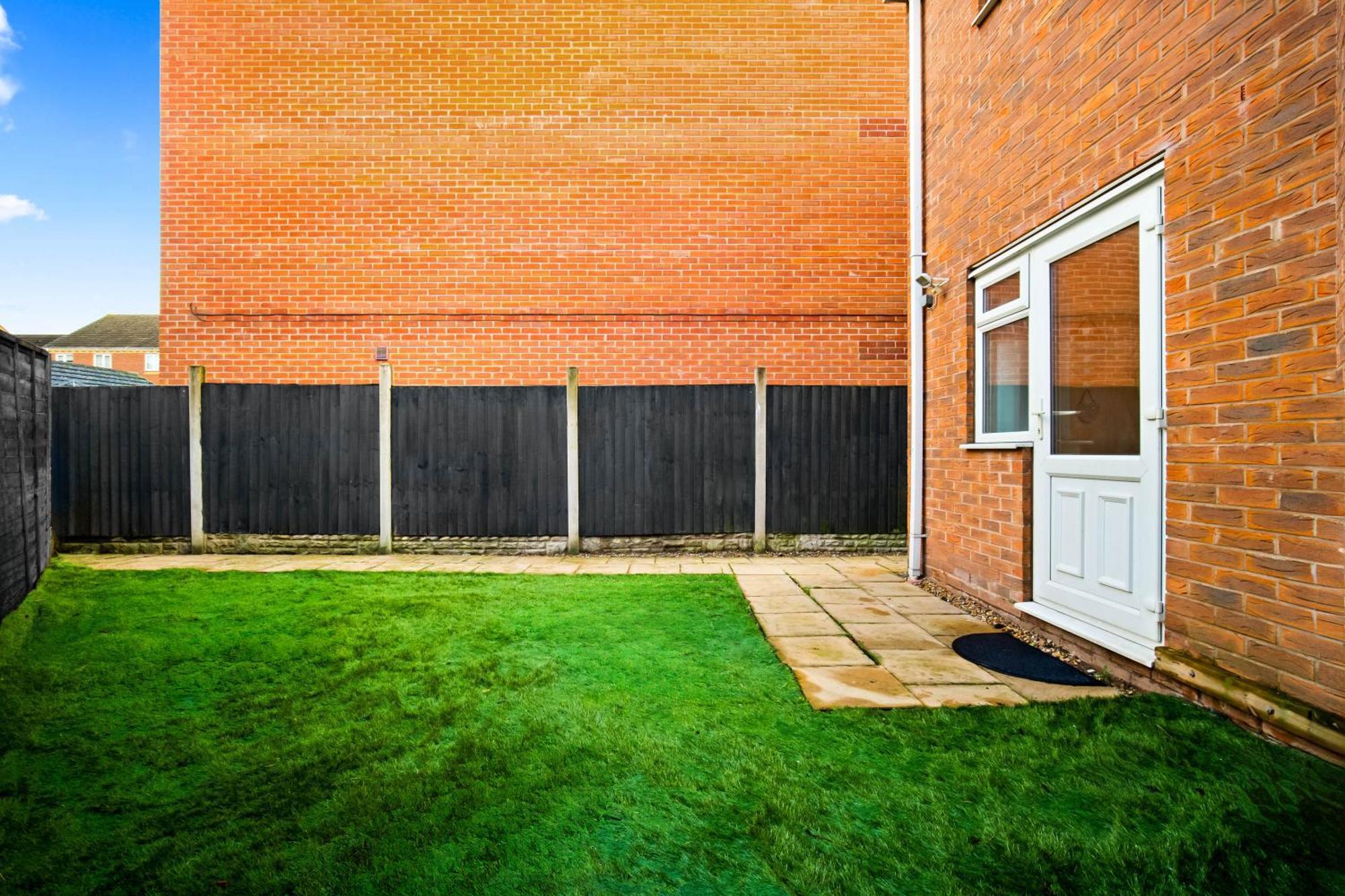 Harmony House 3 Bedroom New Build For Families, Contractors, Black Country Museum Sleeps 6 Tipton Bagian luar foto
